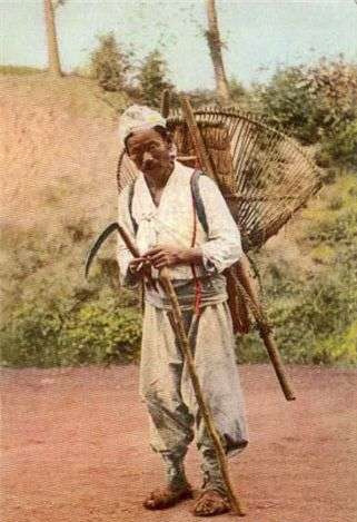 꼴 베러가는 머슴.jpg