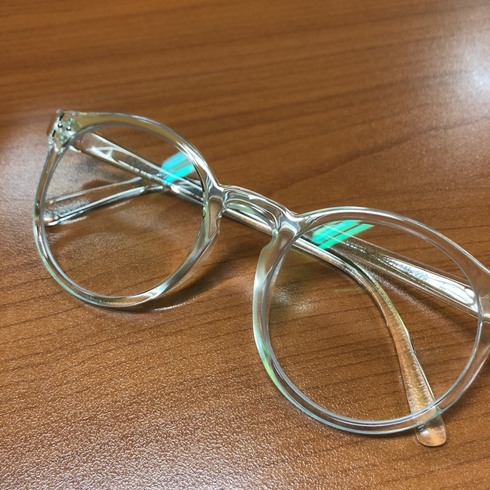 헬리 블루라이트차단안경.jpg