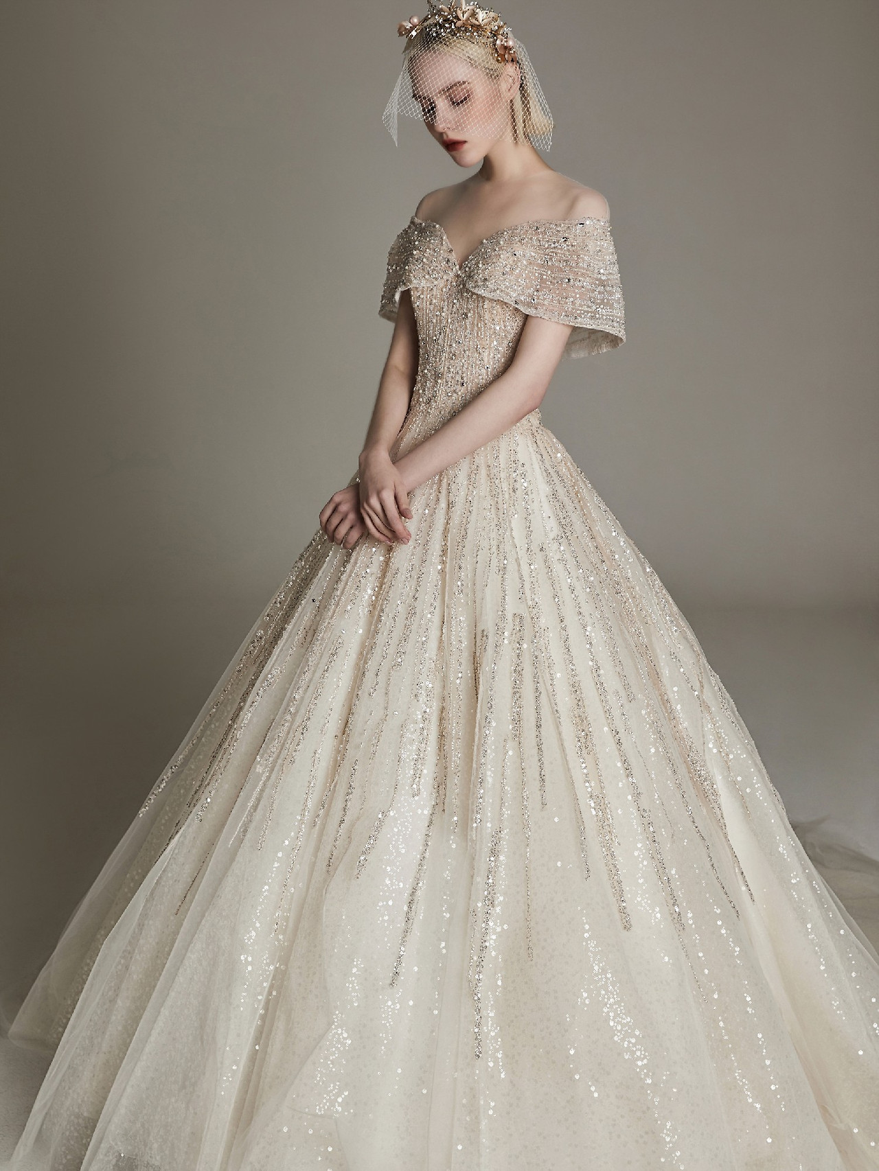 오프숄더 마틴드.jpg