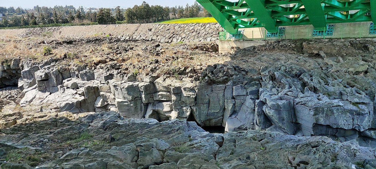 4.서천암지 옆 무수천.jpg