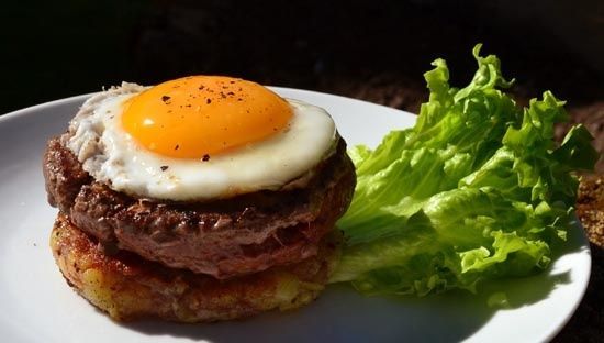 Steak à Cheval - Tartine Jeanne.jpg