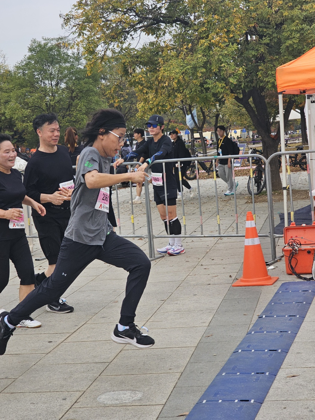 04 달리는 크루들 (4).jpg