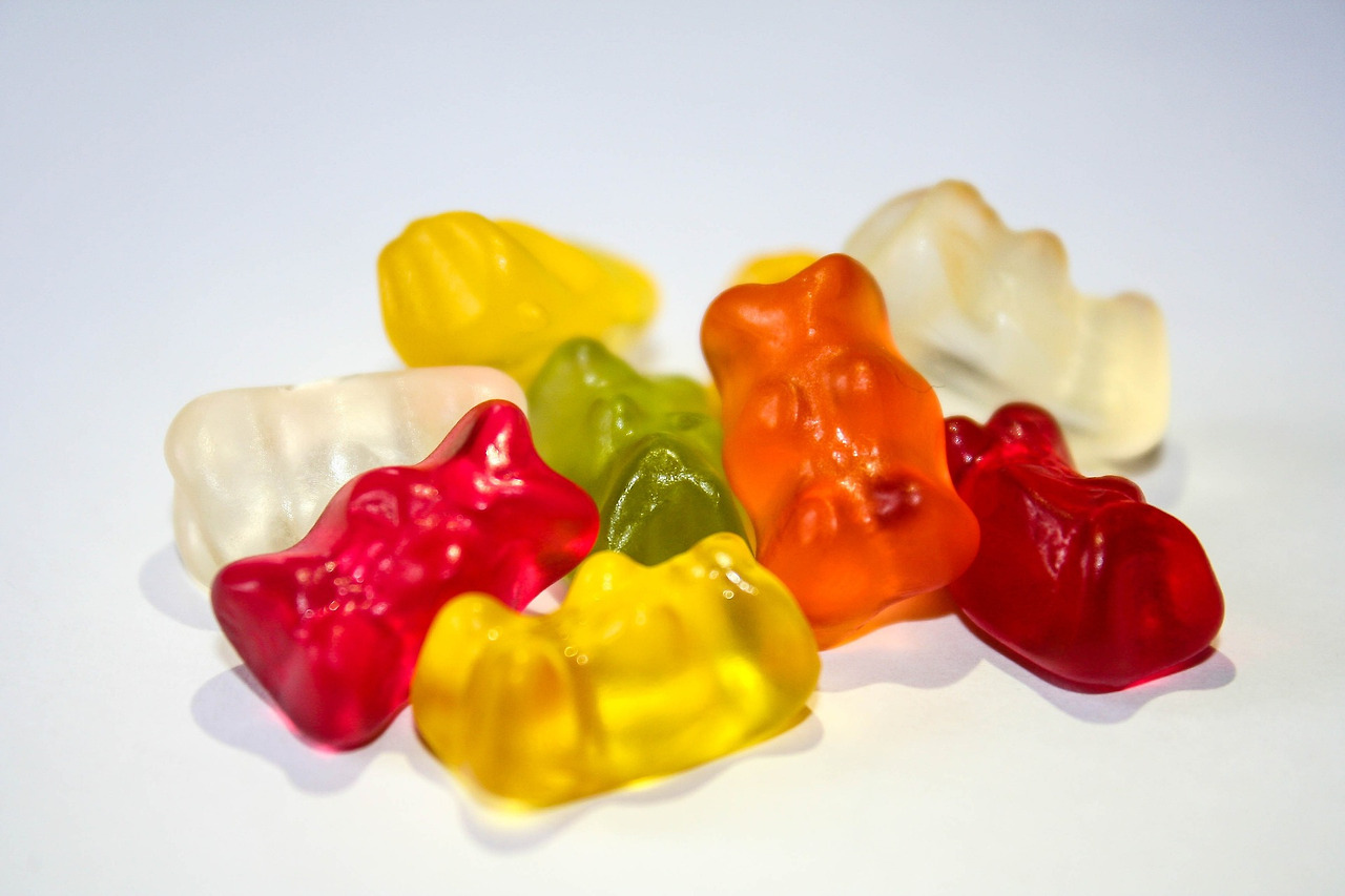 gummy-bear-442543_1920.jpg