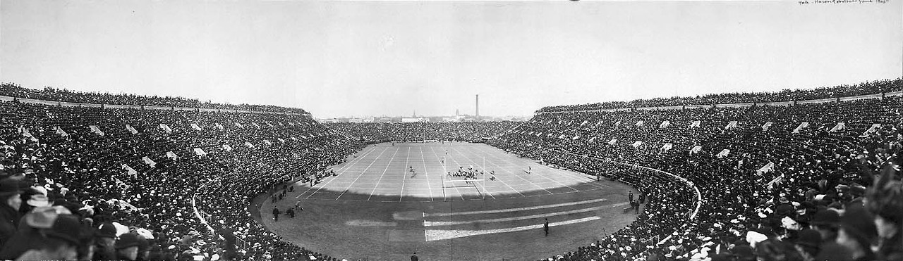 Harvard_Stadium_-_1905.jpg