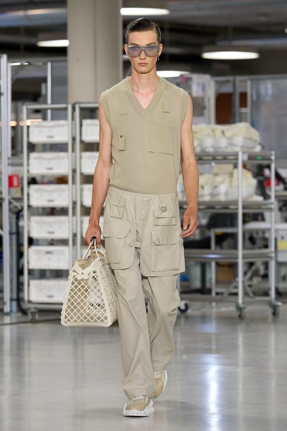 24 펜디 워크웨어.jpg