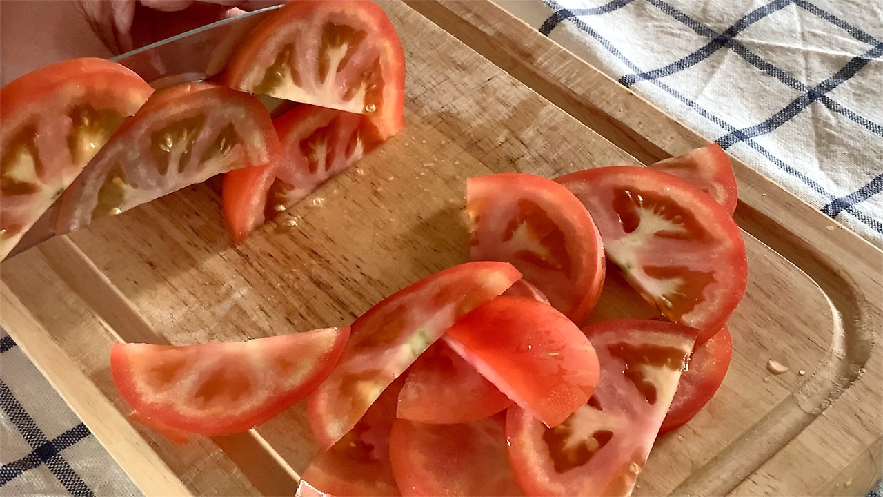 토마토 썰기.jpg