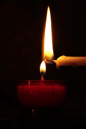 candle-2738532_640.jpg