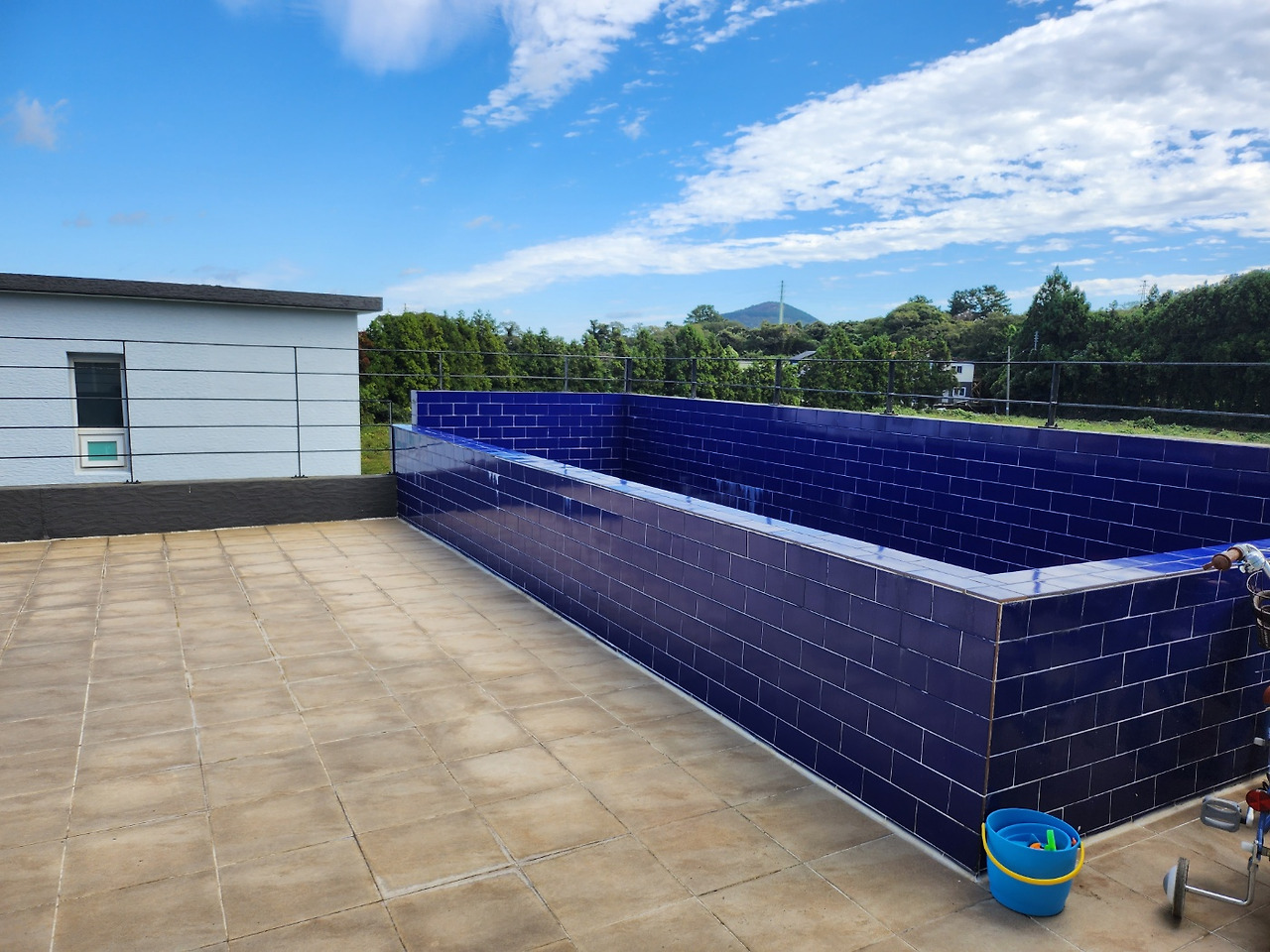 2층 테라스(가을).jpg