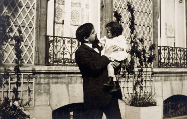 드뷔시와 딸.jpg