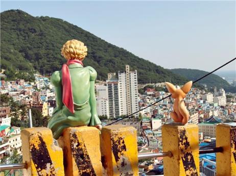 감천마을 어린왕자.jpg