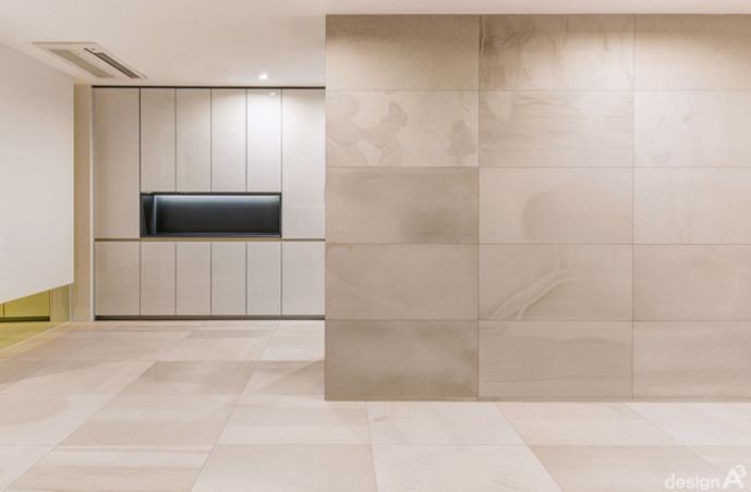 Tile-Sangahtile's - MARNE 45x90, 75x75 몽환적인 패턴이 매력적인 marne 시리즈를 거실 벽과 바닥에 시공하였어요- 은은한 포인트로 사용하기 멋진 타일이랍니다. #tile #A3Design #interior #sangahtile #livingroom #artwall #tile #상아타일 #에이쓰리디자인 #아트월 #거실인테리어 .jpg