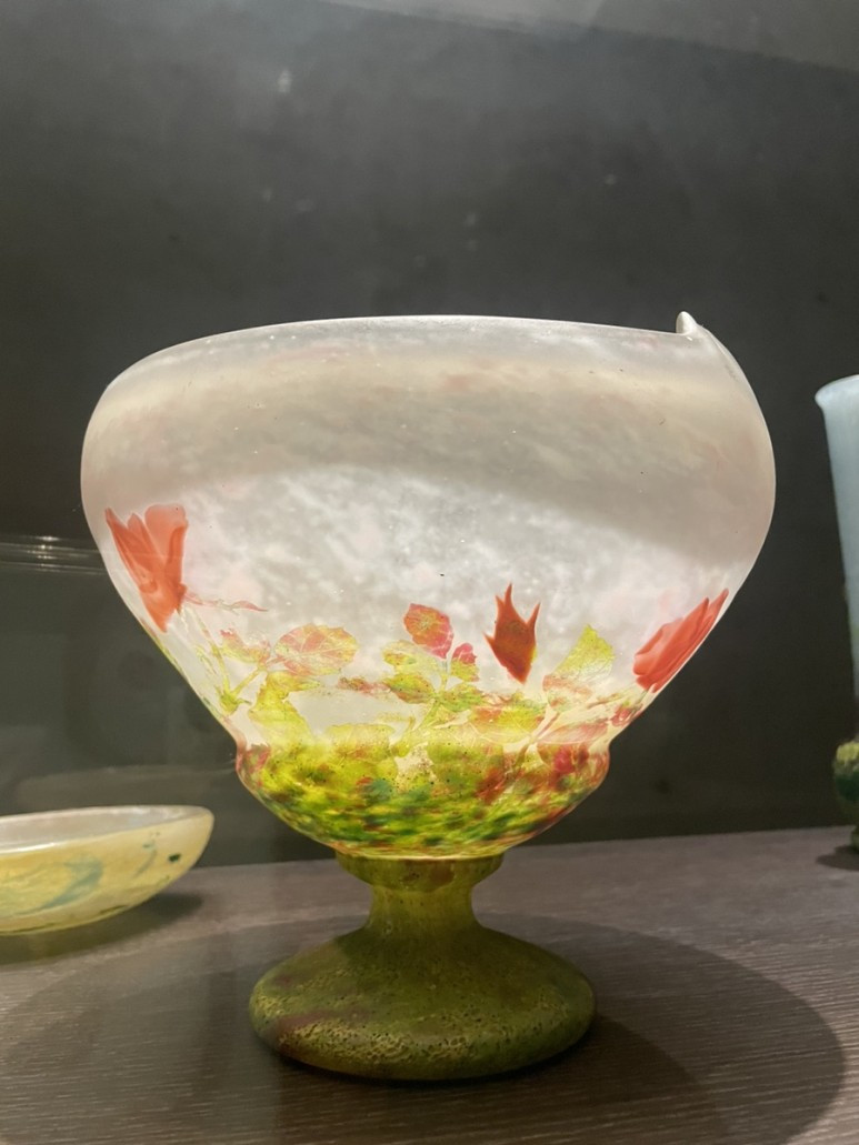 유민미술관 유리공예.jpg