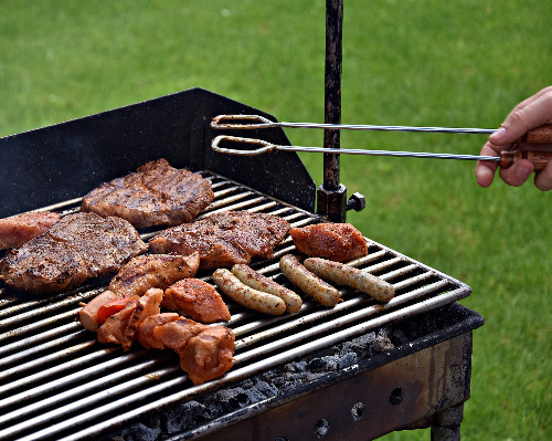 barbecue-3178916_1920.jpg