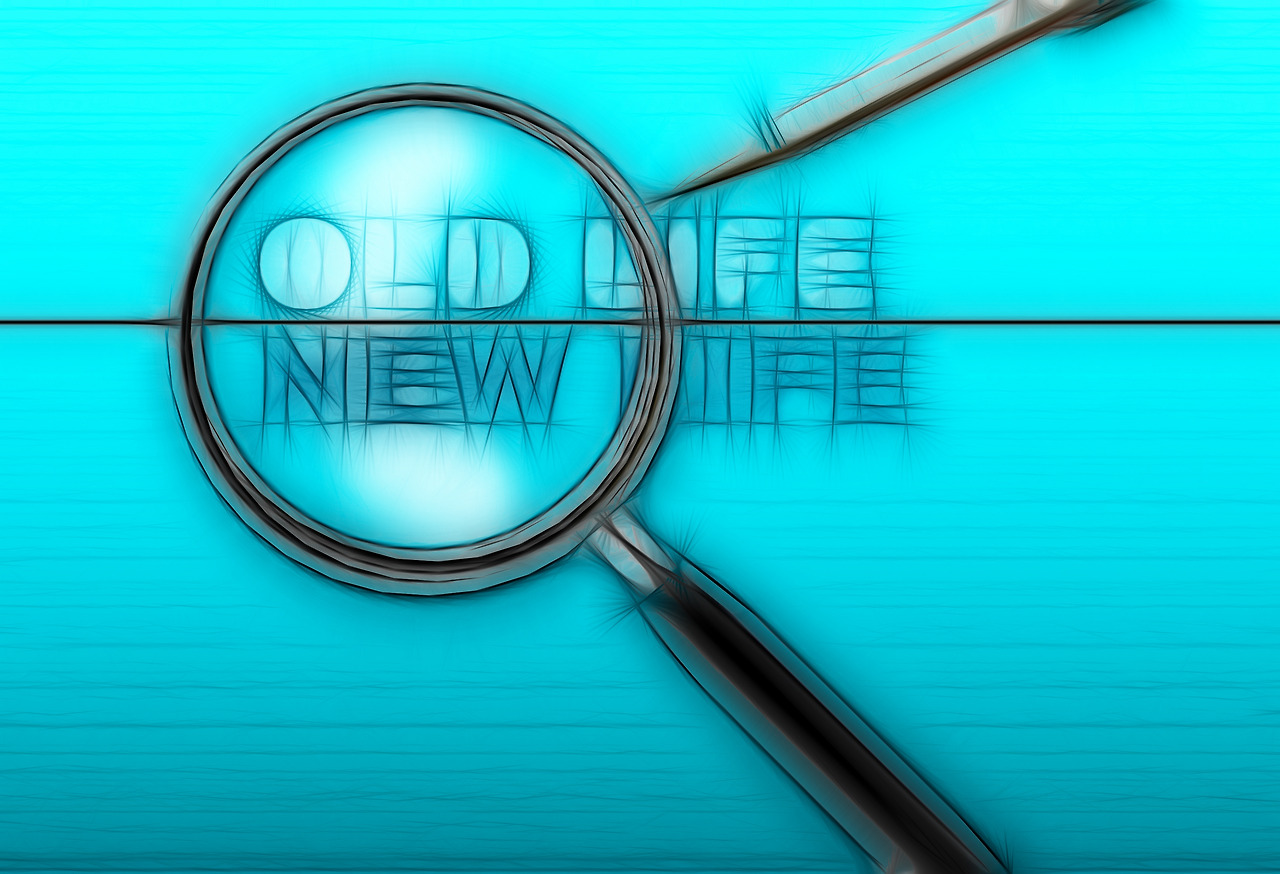 10527419_MotionElements_new-life-old-life.jpg