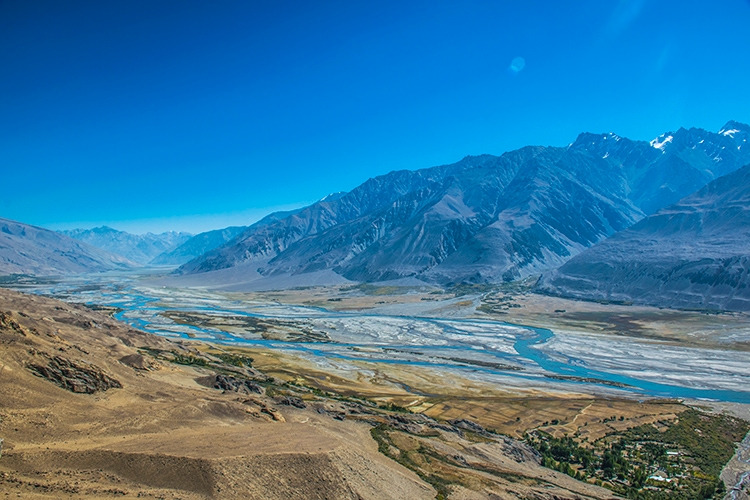 3-1. 파미르 하이웨이.jpg