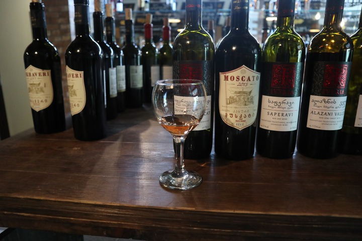 4. 조지아 와인.jpg