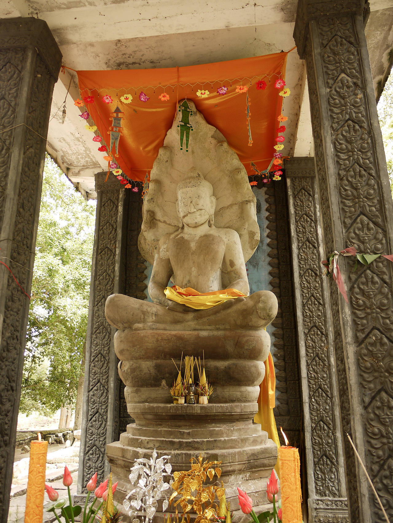3. 바이욘 본존불 (쁘라삿 쁘람삐 르웽) ⓒ 박동희.jpg