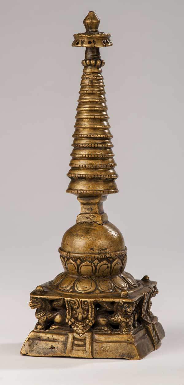 tibet 박물관의 카니슈카 탑 모형.jpg