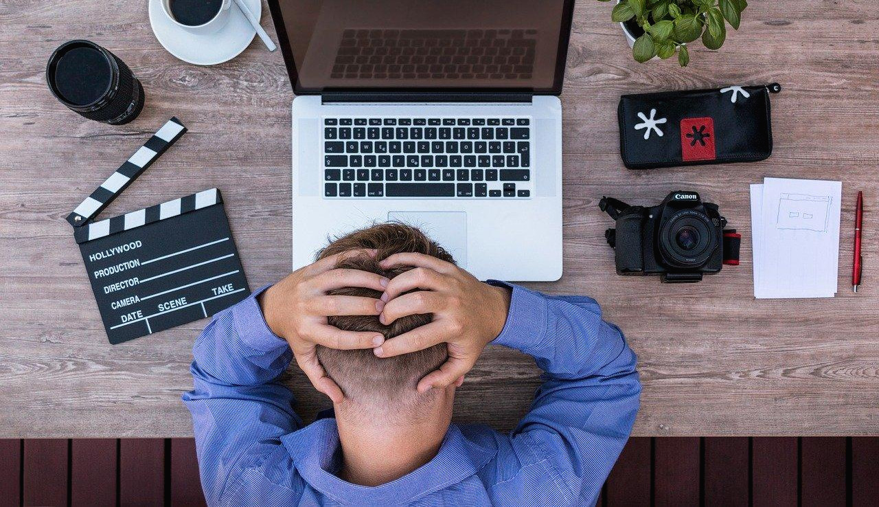 youtuber-2838945_1280 (1).jpg