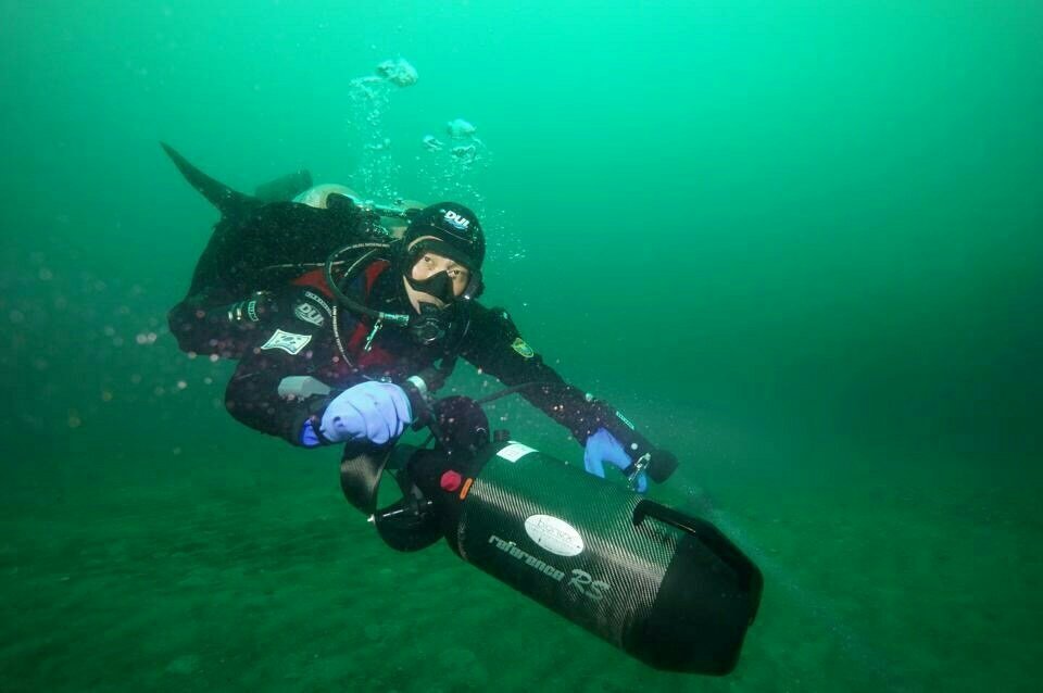 테크니컬 다이빙 중인 범석이.jpg