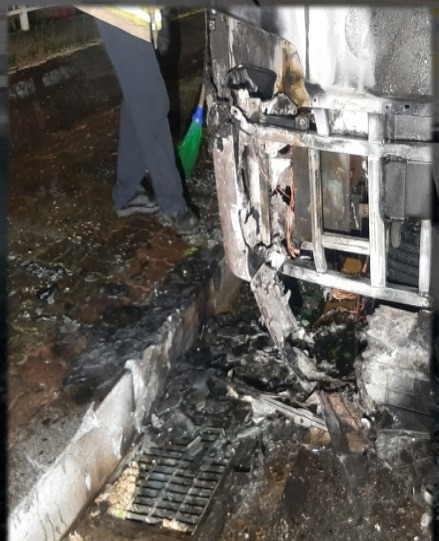 버스 배수구.jpg