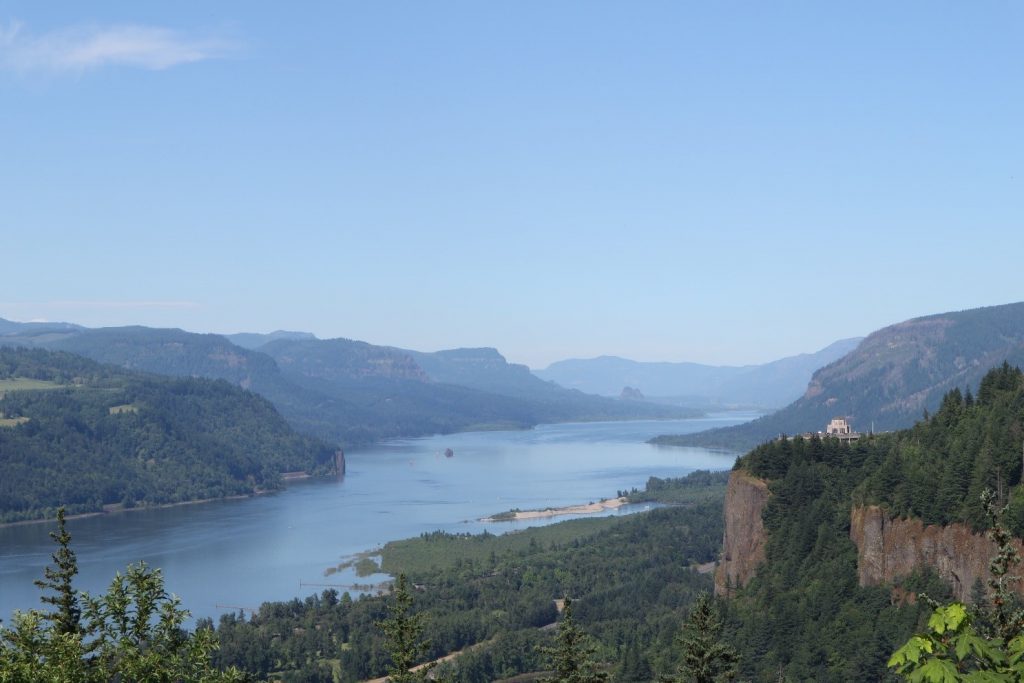 columbia-river-gorge-1-1024x683.jpg