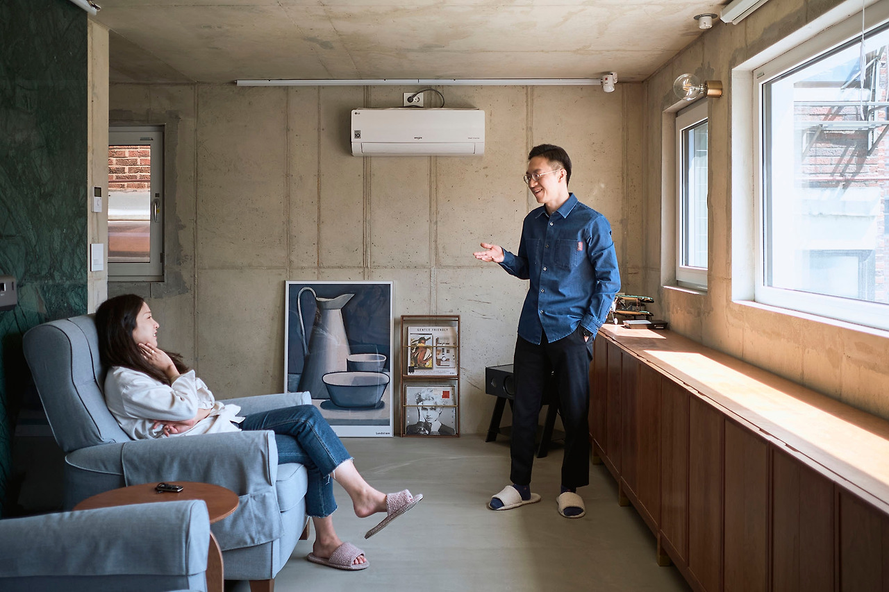 남녀하우스-malefemale-house-에이오에이-아키텍츠-aoa-architects-건축주-client-브리크-brique-06 (1).jpg