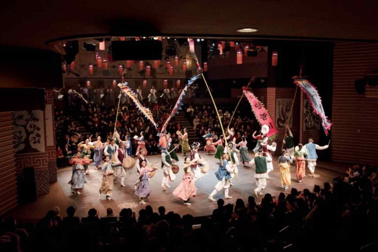 마당놀이 예시.jpg