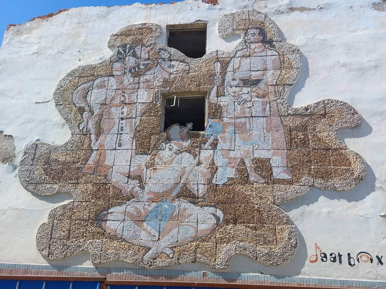 3. 게르우데_2022년 펠로우_아르바이히르 시내 유서깊은 벽화를 발견, 문화유산으로 보존ᄒ.jpg