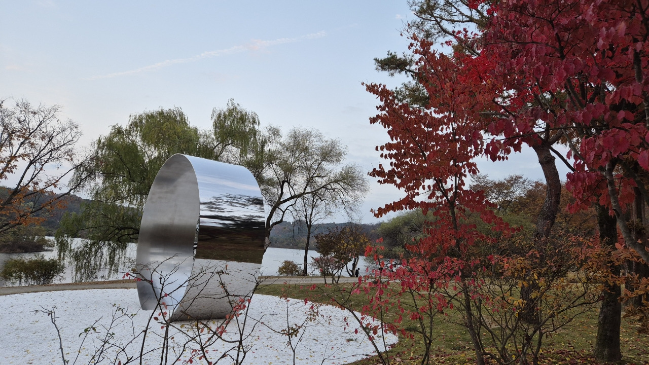 이우환(만남 뒷면).jpg