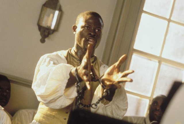 hounsou-amistad.jpg