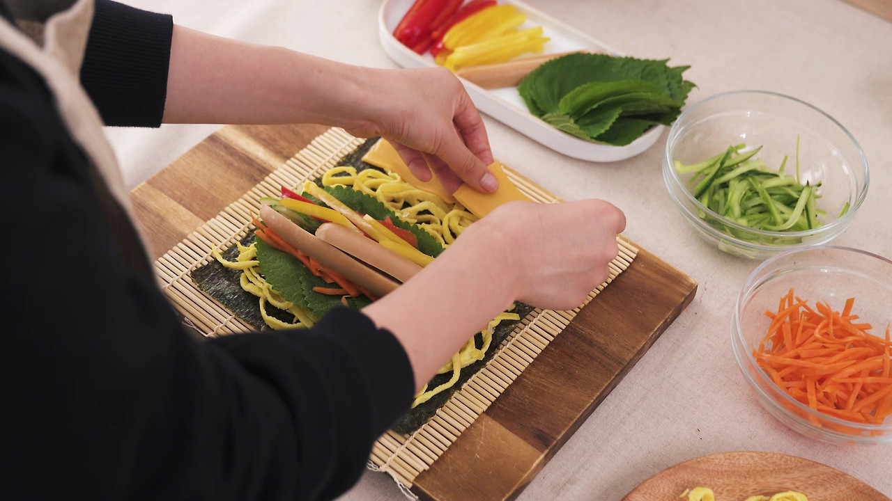 20.11.30 계란김밥 (자막X)_Moment7.jpg