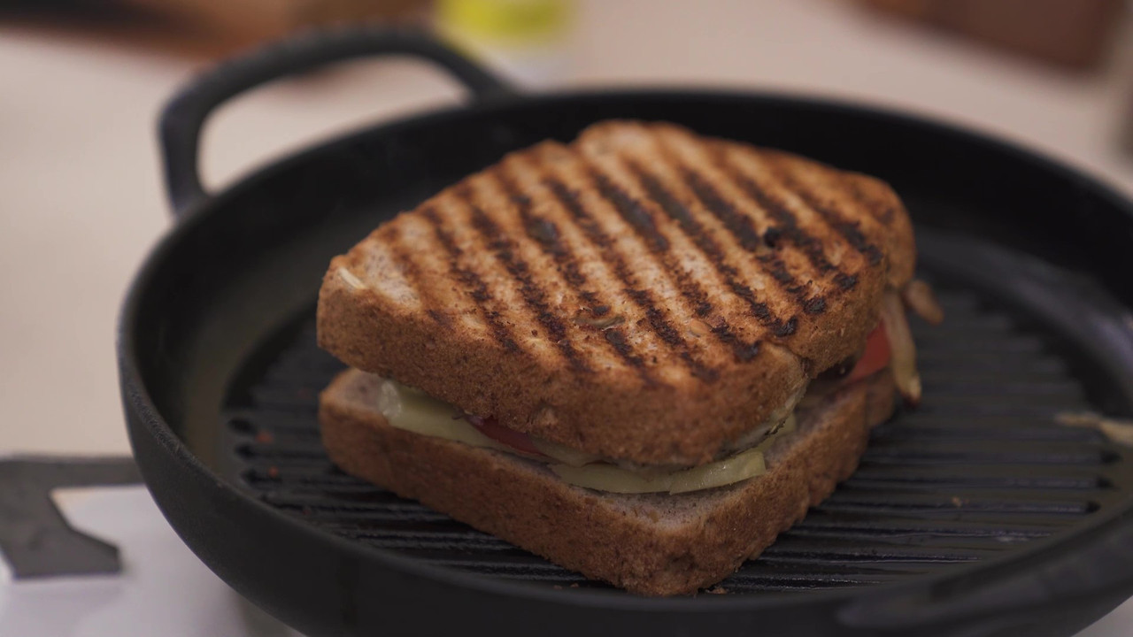 20.10.30 그릴드샌드위치 (자막X)(1)_Moment4.jpg