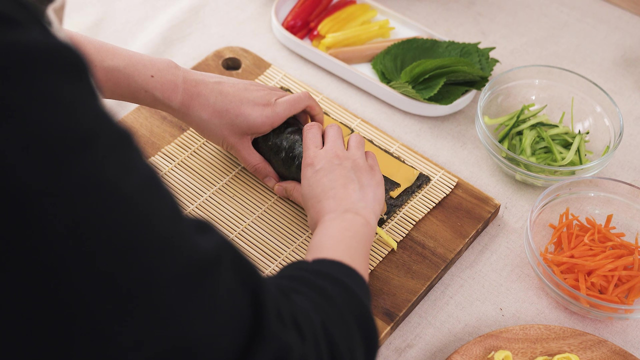 20.11.30 계란김밥 (자막X)_Moment1.jpg