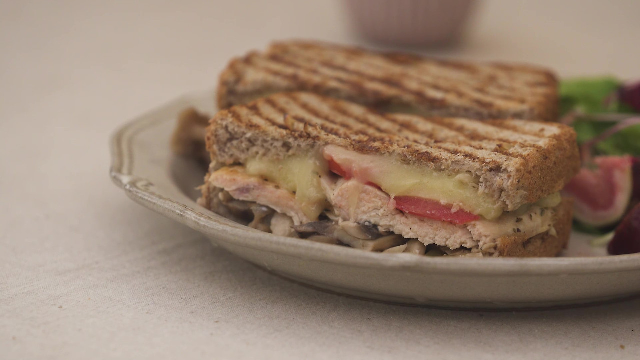 20.10.30 그릴드샌드위치 (자막X)(1)_Moment2.jpg