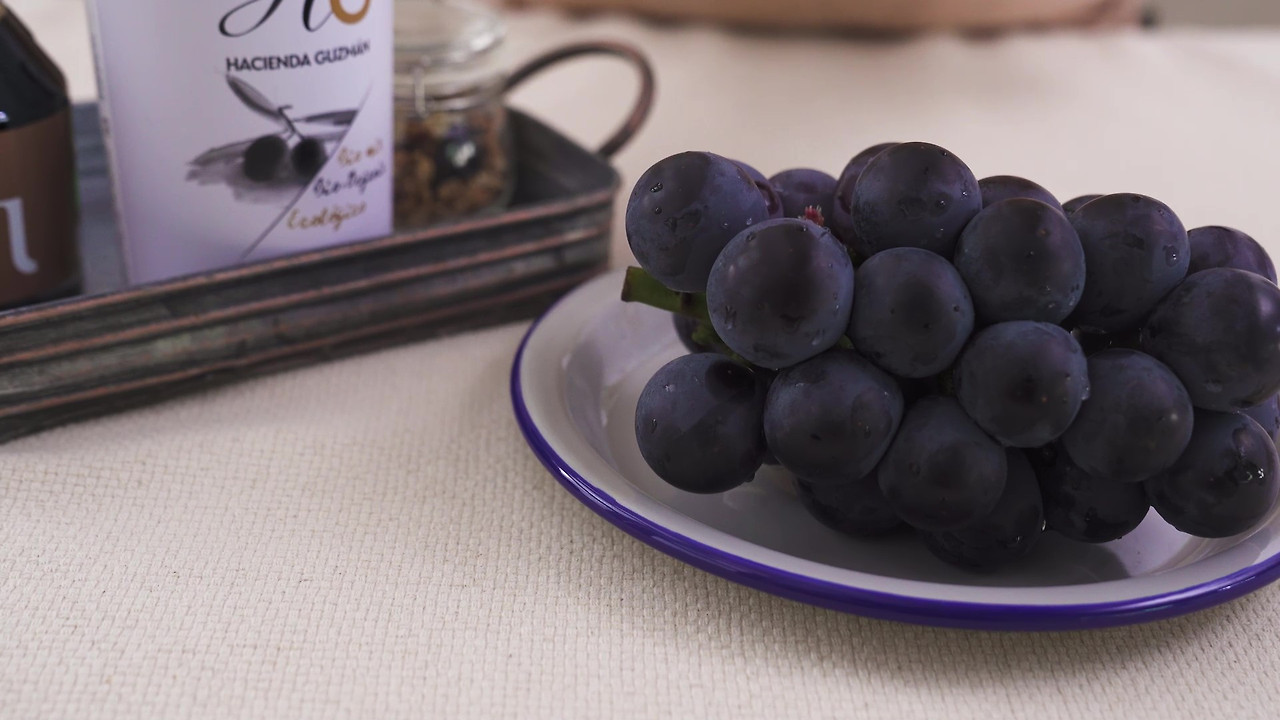 20.08.28 포도샐러리 (자막X)_Moment1_1.jpg