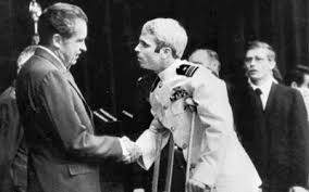 닉슨과 매케인.jpg