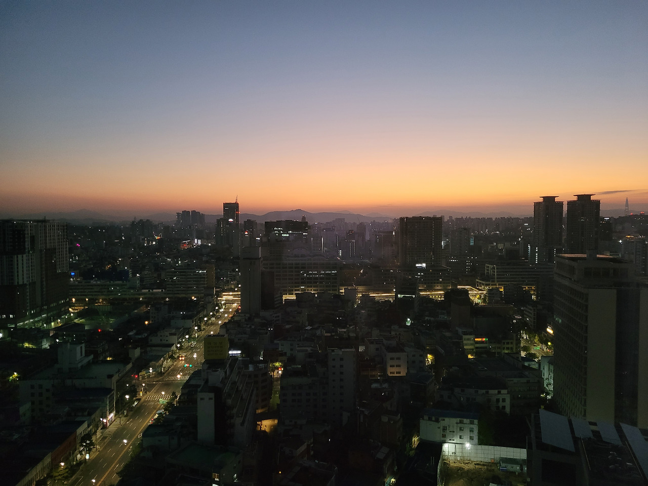 소소23 고요2.jpg