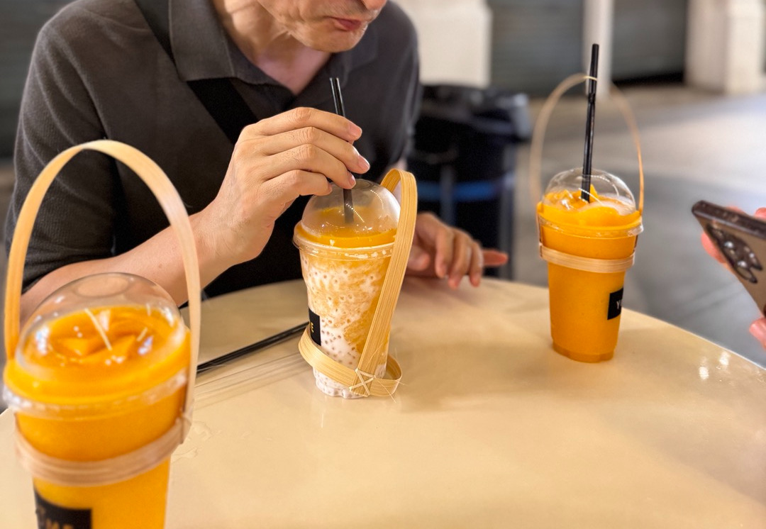 내잔이 넘치나이다.jpg