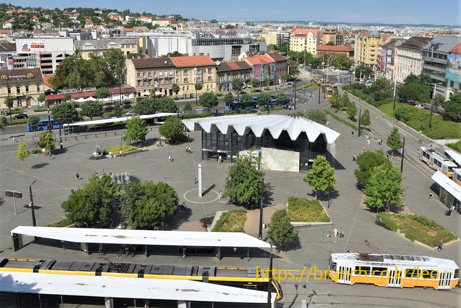 Széll Kálmán tér2 (2).jpg