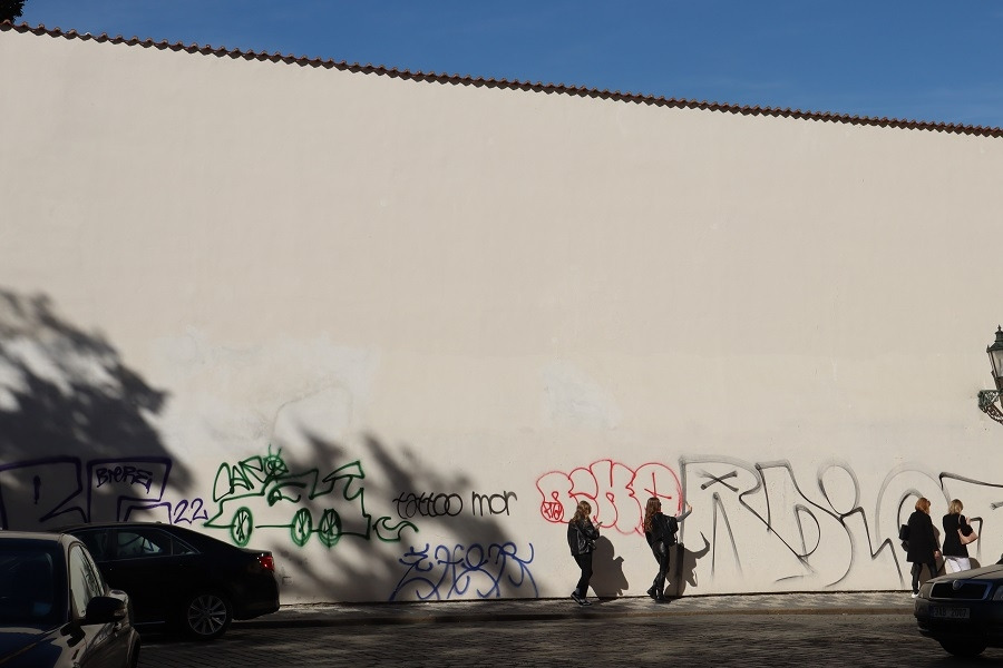 카프카박물관 인근 (2).jpg