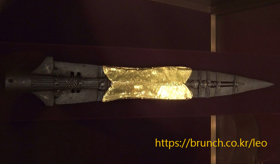 Heilige_Lanze_f (2).jpg