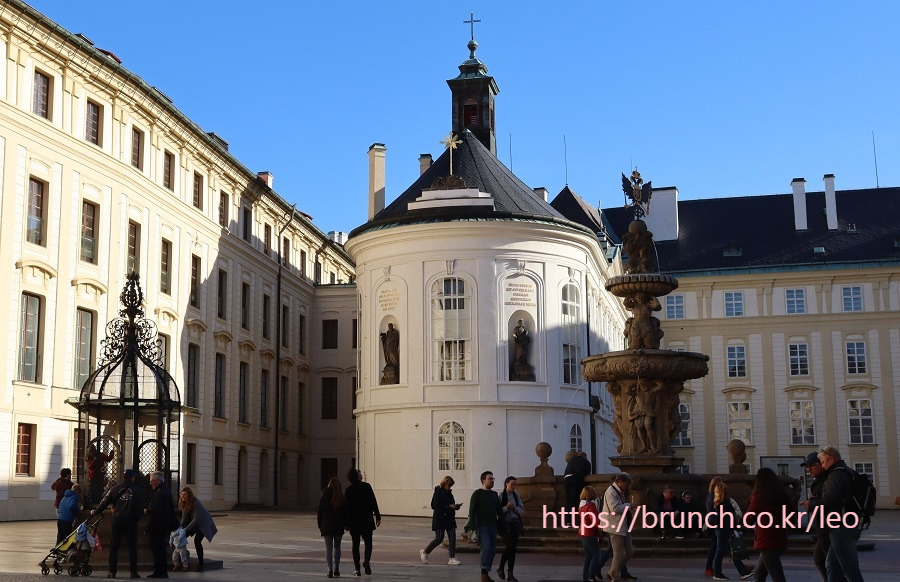 프라하 성4 (91).jpg