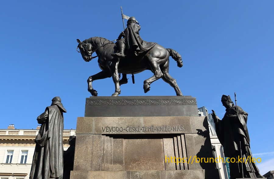 바츨라프 광장1 (105).jpg