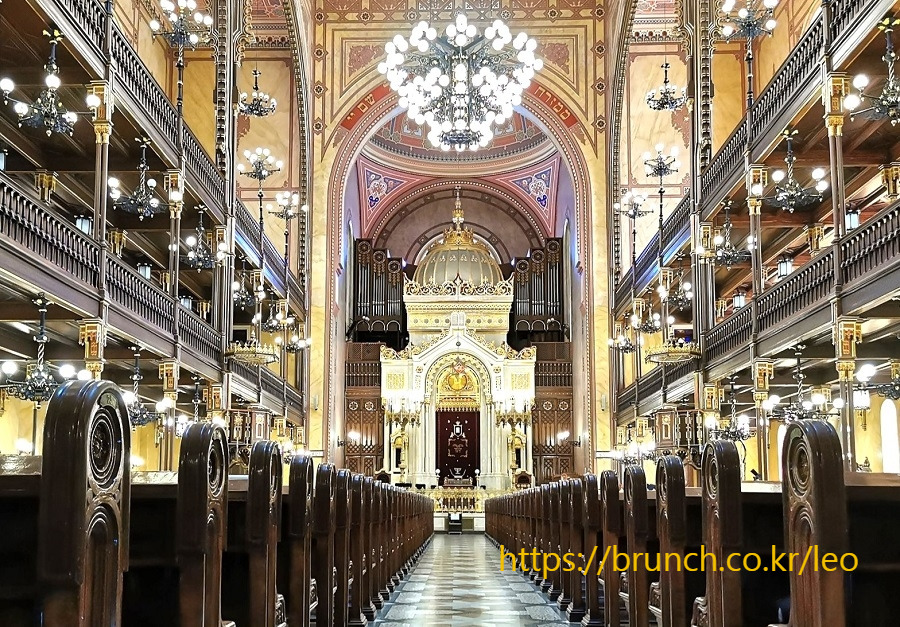 도하니 시나고그.jpg