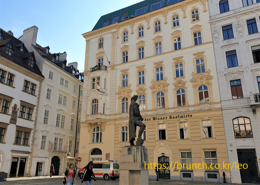 20221017_135623 (2).jpg