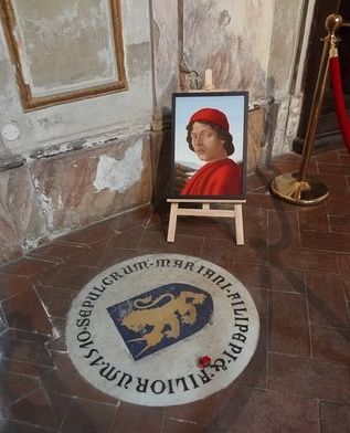 442f37494bb954ee3862ddf716254d58 (1).jpg