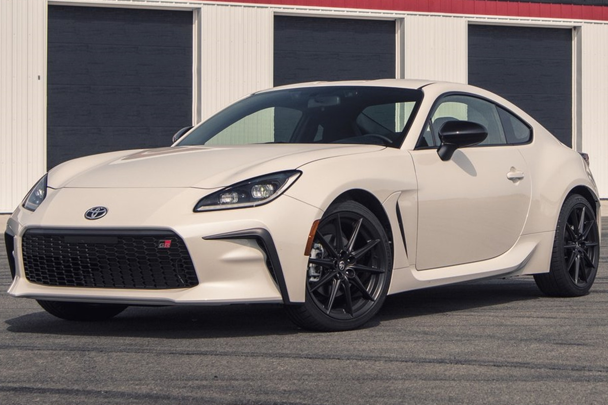 Toyota-GR_86-2022-1280-03.jpg