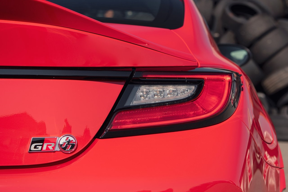Toyota-GR_86-2022-1280-8b.jpg