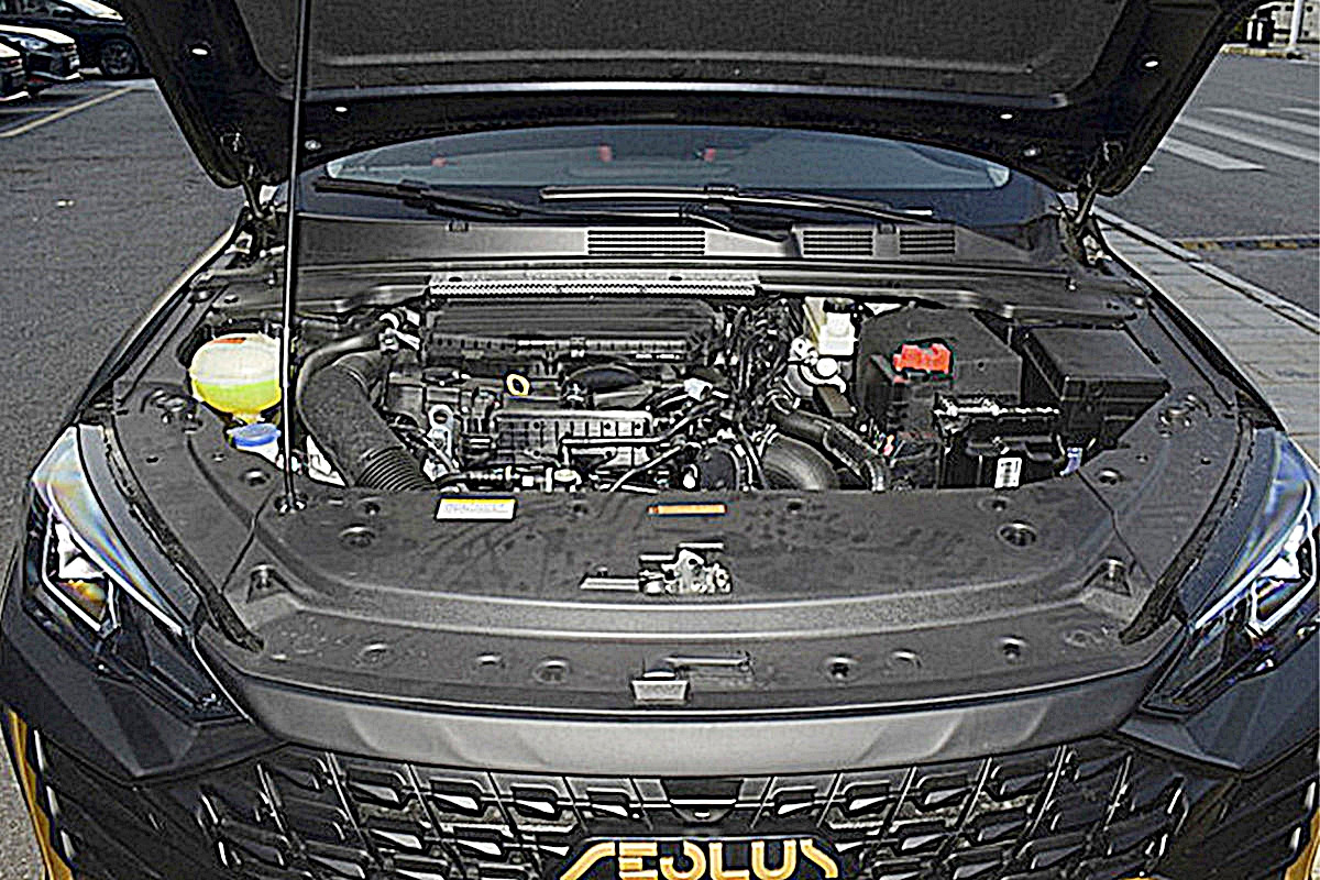 아반떼 표절.jpg